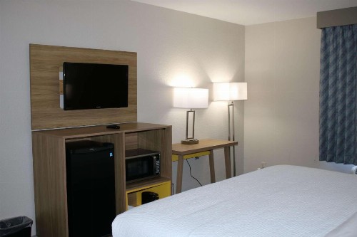 Motel 6-Waco TX - image 28