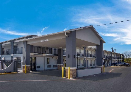 Rodeway Inn Waco North I-35
