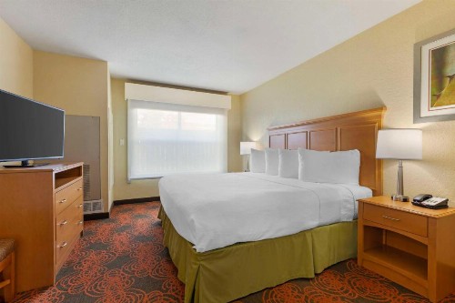 Best Western Plus Waco North - image 22