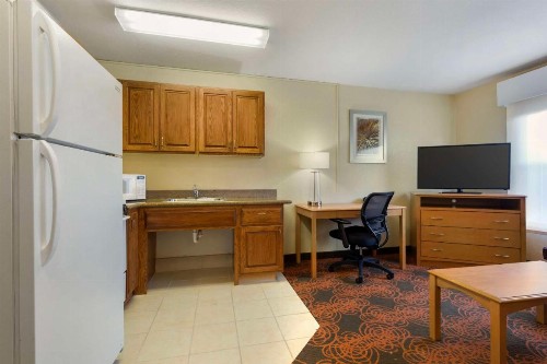Best Western Plus Waco North - image 7