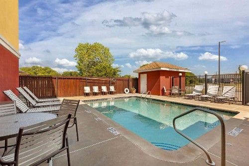 Best Western Plus Waco North - image 8