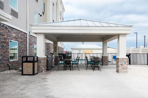 Candlewood Suites Waco an IHG Hotel - image 13