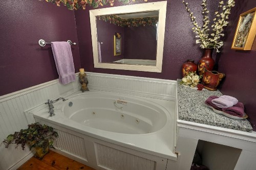 Bed and Breakfast on White Rock Creek - image 48