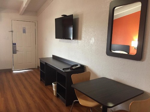 Motel 6-Waco TX - image 23