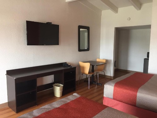 Motel 6-Waco TX - image 24