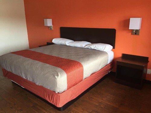 Motel 6-Waco TX - image 4