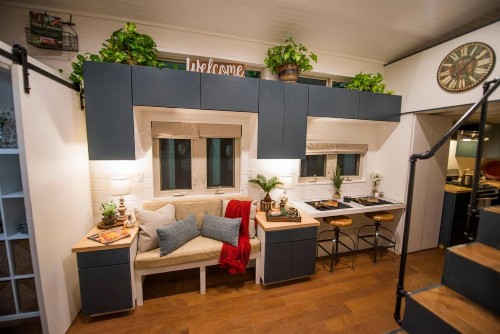 Elegant Tiny House in WacoâNear Magnolia - image 2