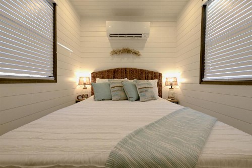 Container Tiny Home 12 min to Magnolia Silos and Baylor - image 27