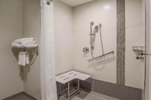 Hyatt Place Waco - South - image 23