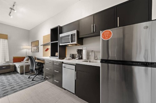 TownePlace Suites Waco Northeast - image 10