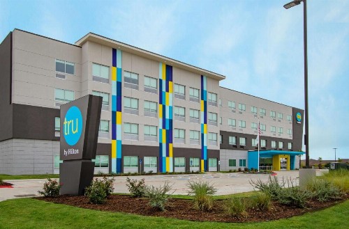 Tru By Hilton Waco South - image 1