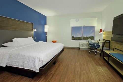Tru By Hilton Waco South - image 16