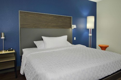 Tru By Hilton Waco South - image 39