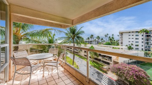 Castle Maui Banyan - image 43