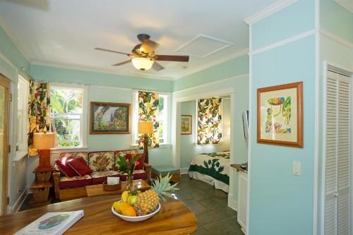 Iao Valley Inn - image 25