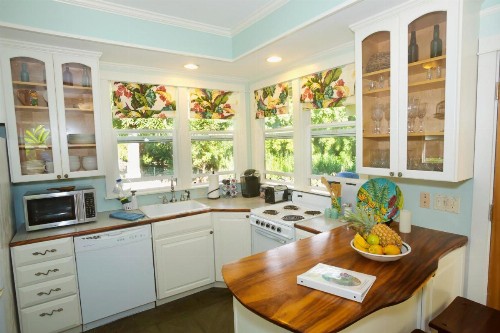 Iao Valley Inn - image 30