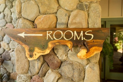 Iao Valley Inn - image 6