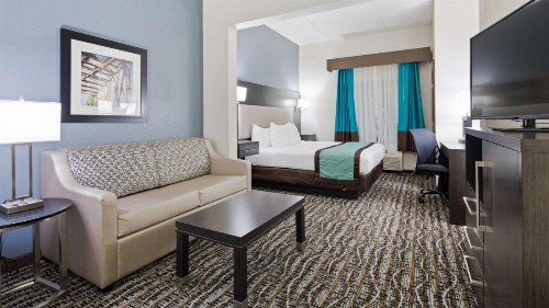 Best Western Waldo Inn & Suites - image 2