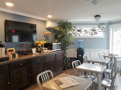 The Waldport Inn - image 28