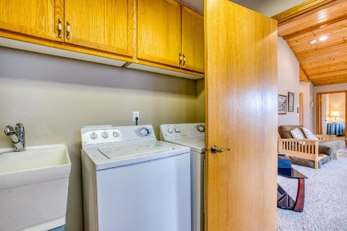 Scandia House in Bayshore Estates! - image 3
