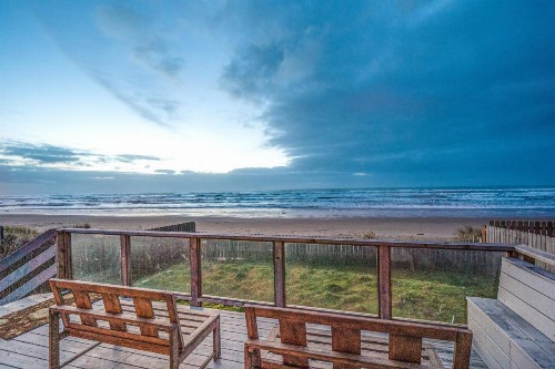 Wakonda Oceanfront Escape - image 3