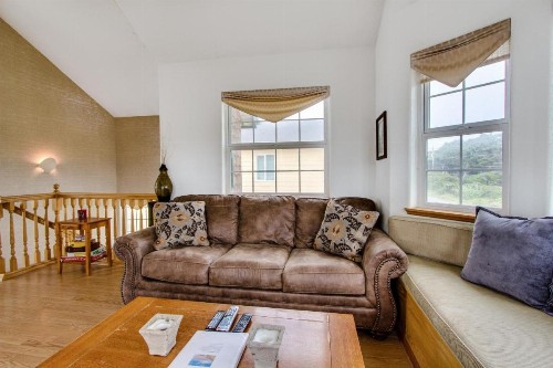 Wakonda Oceanfront Escape - image 6