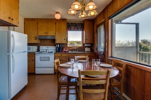 Cape Cod Cottages - image 12