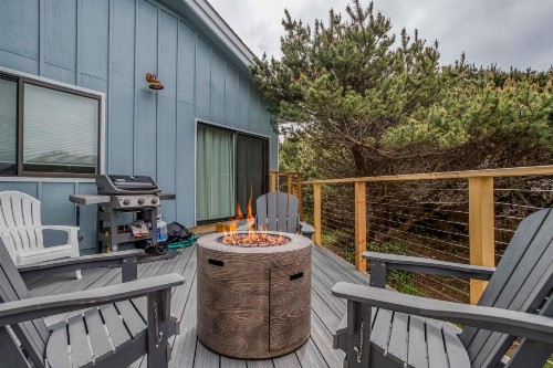 Cozy Cabin - image 47
