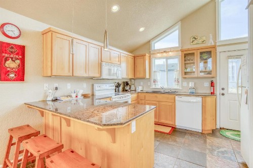 ACE Cabin - image 35