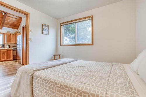 Honey Home - image 42