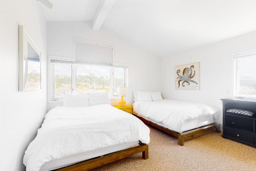 3 Bed 3 Bath Vacation home in Bayshore Beach Club - image 11