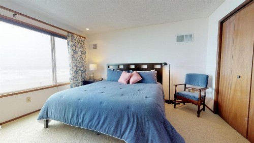 2 Bed 2 Bath Vacation home in Waldport - image 2