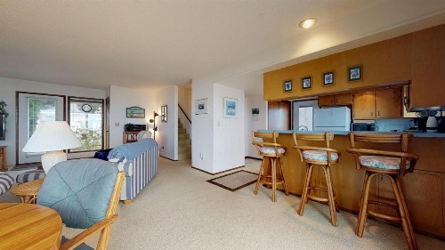 2 Bed 2 Bath Vacation home in Waldport - image 8