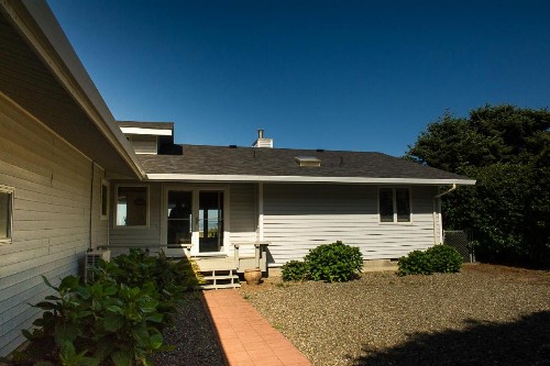 Pacific Rest - image 4