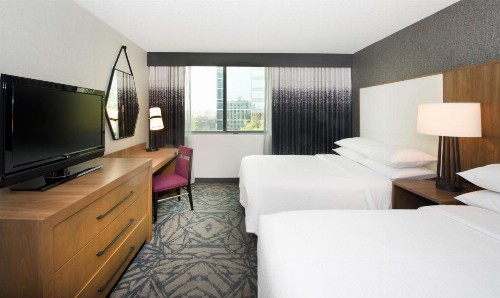 Embassy Suites by Hilton Walnut Creek - image 4