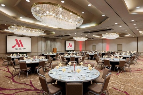 Walnut Creek Marriott - image 35