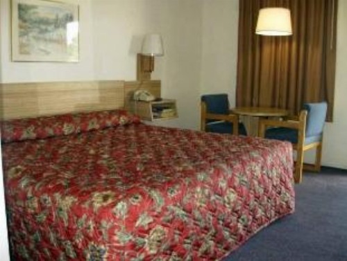 Motel 6-Walterboro SC - image 2