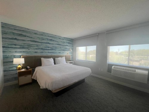 TownePlace Suites Detroit Warren - image 14