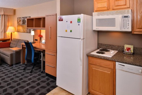 TownePlace Suites Detroit Warren - image 16