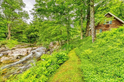 Sugarbush River Home - image 10