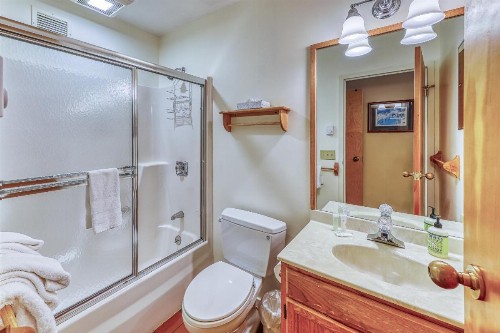 Sugarbush Ski In/Ski Out - 2 Bed 2 Bath Apartment in Warren - image 9