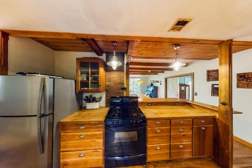 Birch Hollow Cottage - image 7