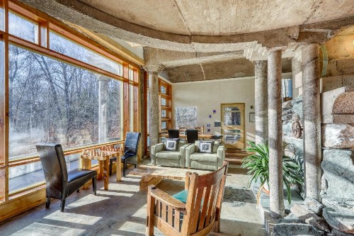 Bunker House - image 5
