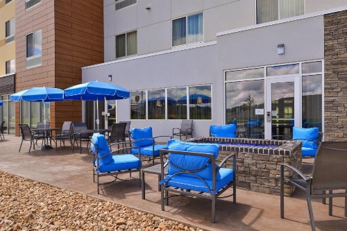 Fairfield Inn & Suites by Marriott Warrensburg - image 15