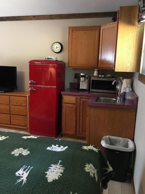 Warrensburg Inn & Suites - image 11
