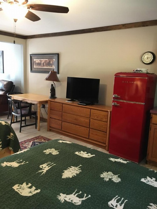 Warrensburg Inn & Suites - image 12