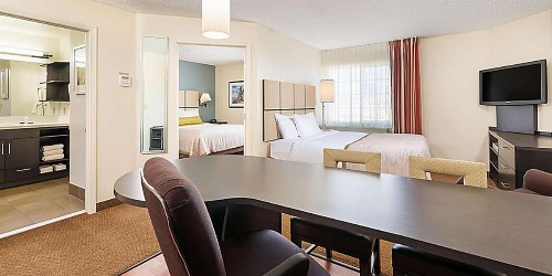 Sonesta Simply Suites Chicago Naperville - image 7