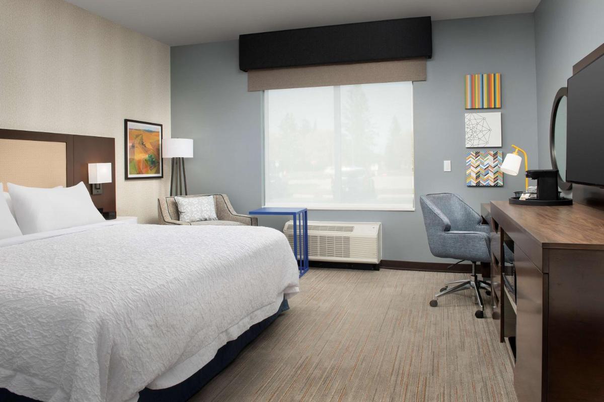 Hampton Inn Warroad Mn - image 3