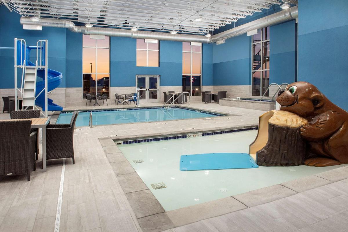 Hampton Inn Warroad Mn - image 5