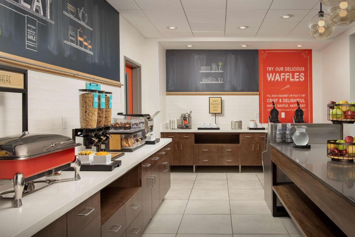 Hampton Inn Warroad Mn - image 7